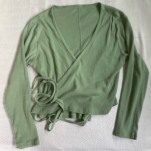 Big Bud Press Sage Green Wrap Top Size 4 L XL NWOT